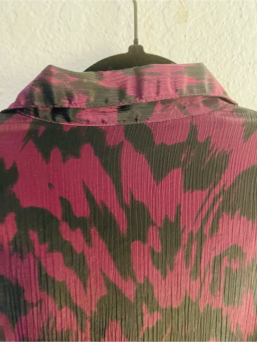 Women's Purple & Black Printed Button-Up Blouse - Picture 5 of 5